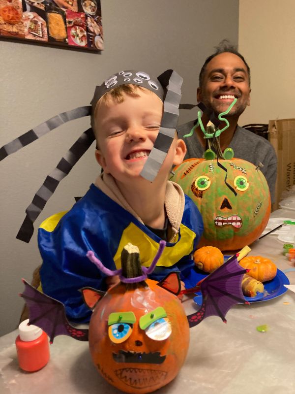 Getting Spooky & Decorating Pumpkins