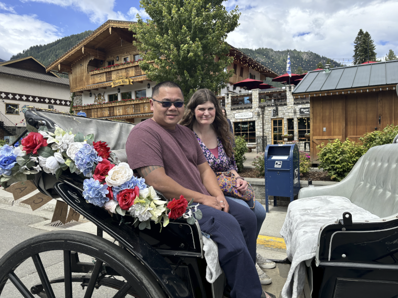 Celebrating Our Anniversary With a Carriage Ride